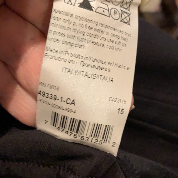 Hugo Boss, moto style, black cropped jacket, size medium - Picture 9 of 11